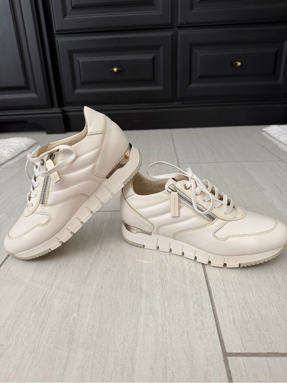 Ron White Women's Ivory Leather Lace-Up Sneakers with Zip Accent